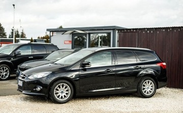 Ford Focus III Kombi 1.6 Duratorq TDCi DPF 115KM 2012 Ford Focus 1.6 TDCI 115KM PDC Navi Led grzana szyba serwis ASO 1.6 Diesel, zdjęcie 15