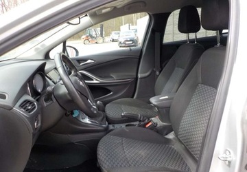 Opel Astra K Sports Tourer 1.6 CDTI 136KM 2017 Opel Astra Automat Diesel Okazja 1.6 Diesel 136KM, zdjęcie 18