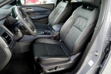 Nissan Qashqai III Crossover 1.3 DIG-T MHEV 158KM 2023 Nissan Qashqai TEKNA+ SKÓRA nawi 4 KAMERY line, zdjęcie 15