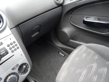 Opel Corsa D Hatchback 5d Facelifting 1.2 Twinport ECOTEC 85KM 2014 Opel Corsa 1.2 86KM,Krajowa,5 drzwi, zdjęcie 9