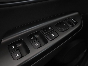 Hyundai Kona I Crossover Facelifting 1.6 GDI Hybrid 141KM 2022 Hyundai Kona XLine hybryda automat kamera tempomat, zdjęcie 32