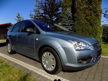Ford Focus II Hatchback 5d 1.6 Duratec 100KM 2006 FORD FOCUS 1,6 16V LIFT 147 TYŚ. KM