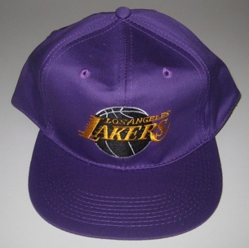 NBA - LOS ANGELES LAKERS - CZAPKA Z DASZKIEM