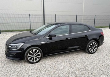 Renault Megane IV GrandCoupe Facelifting 1.3 TCe 140KM 2021 Renault Megane 1.4 Benz 140 KM 2021r Bogaty Warszawa 1.3 Benzyna, zdjęcie 10