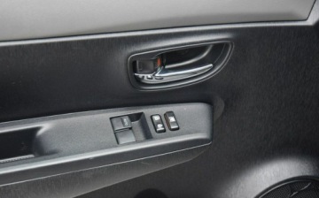 Toyota Yaris III Hatchback 5d 1.33 Dual VVT-i 99KM 2011 Toyota Yaris 1.3B Navi Kamera 107 TYS KM 2 KPL KOL Sprowadzony Oplacony, zdjęcie 24