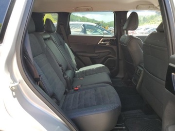 Mitsubishi Outlander III 2022 Mitsubishi Outlander SE 2022 2.5l 2.5 Benzyna 181KM, zdjęcie 11