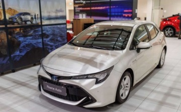 Toyota Corolla XII Hatchback 1.8 Hybrid 122KM 2019 Toyota Corolla 1.8 Hybrid Comfort 1.8 Hybryda 122KM, zdjęcie 2