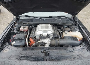 Dodge Challenger III 2018 Dodge Challenger 2018, SRT Hellcat, 6.2L, od ubezpieczalni 6.2 Benzyna, zdjęcie 11