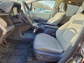 Toyota Sienna III 2021 Toyota Sienna Le 2021 2.5 Hybryda 245KM, zdjęcie 10