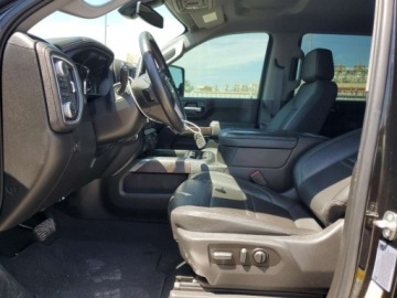  GMC Sierra K2500 Denali 2022 6.6l 6.6 Diesel 401KM, zdjęcie 7