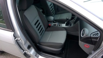 Ford Focus II Hatchback 5d 1.6 Duratec Ti-VCT 115KM 2009 .. .. Grzane szyby przód i tył .. Książka serwisowa .. Klimatyzacja .., zdjęcie 11