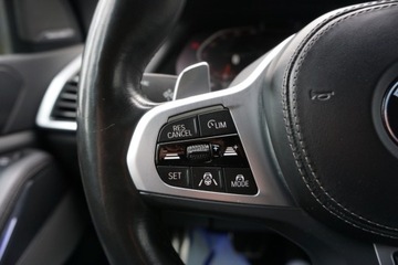 BMW X5 G05 SUV 3.0 30d 286KM 2022 BMW X5 Bezwypadek SalonPL xDrive M Shadow Line Kamera Tempomat FV, zdjęcie 13