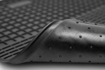 Черные резиновые коврики для автомобиля - 2 см квадратный край КОМБИНИРОВАННЫЙ