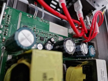 ПРЕОБРАЗОВАТЕЛЬ НАПРЯЖЕНИЯ WEIKIN 2000 Вт Инвертор 12–230 В Модифицированная синусоидальная волна