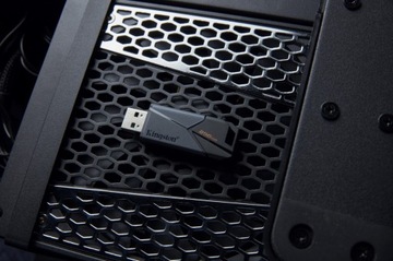 Pendrive Data Traveler Exodia Onyx 128GB USB3.2