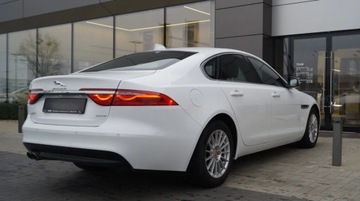 Jaguar XF II Sedan 2.0 i4D 180KM 2018 Jaguar XF 2.0 Diesel 180KM, zdjęcie 11