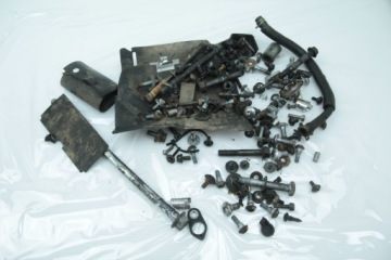 YAMAHA MT 125 14-19 БОЛТЫ ВИНТЫ