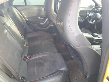 Mercedes CLA C118/X118 2021 Mercedes-Benz CLA 2021 Mercedes-Benz CLA AMG 35 4MATIC Coupe 2.0 Benzyna, zdjęcie 9