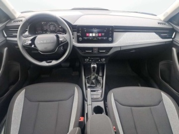 Skoda Kamiq Crossover Facelifting 1.0 TSI 115KM 2025 Skoda Kamiq DSG LED Kamera Virtual Cockpit Grzane fotele KESSY Bezwypadkowy, zdjęcie 8