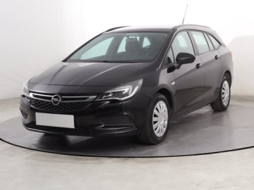 Opel Astra K Sports Tourer 1.6 CDTI 110KM 2017 Opel Astra 1.6 CDTI, Salon Polska, Klima, Tempomat, zdjęcie 1