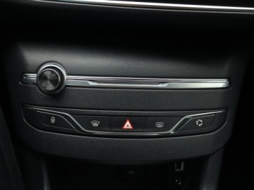 Peugeot 308 II Hatchback 5d 1.6 HDi 92KM 2014 Peugeot 308 1.6 HDi, Salon Polska, Klima, zdjęcie 15