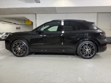 Porsche Cayenne III SUV Facelifting 3.0 353KM 2026 PORSCHE Cayenne Black Edition Suv 3.0 (353KM) 2026, zdjęcie 3