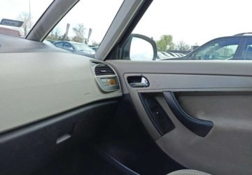 Citroen Grand C4 Picasso I 1.6 HDi 109KM 2007 Citroen C4 Grand Picasso Citroen C4 Grand Picasso 1.6 Diesel 109KM, zdjęcie 11