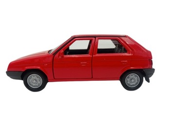 SKODA FAVORIT METALOWY MODEL 1:34 WELLY