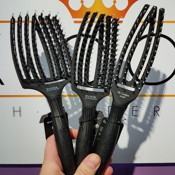 ЩЕТКА ДЛЯ ВОЛОС ЧЕРНАЯ OLIVIA GARDEN FINGER BRU