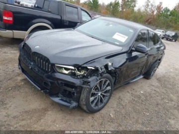 BMW X6 G06 2023 BMW X6 xdrive40i, 2023r., 4x4, 3.0L 3.0 Benzyna 335KM, zdjęcie 1