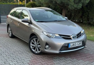 Toyota Auris II Touring Sports Hybrid 135 136KM 2013 Toyota Auris 1,8 HYBRID Navi Kamera KEY-LESS PDC Bezwypadkowy ASO Dla wyma, zdjęcie 11