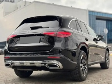 Mercedes GLC C254/X254 Coupe 2.0 200 204KM 2025 GLC 200 4-Matic Avantgarde 2.0 (moc 204 KM) 2025, zdjęcie 3