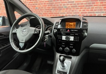Opel Zafira B 1.8 ECOTEC 140KM 2009 Opel Zafira Automat 7-osobowy Hak Klima Gwarancja w cenie Warszawa VKXR, zdjęcie 18