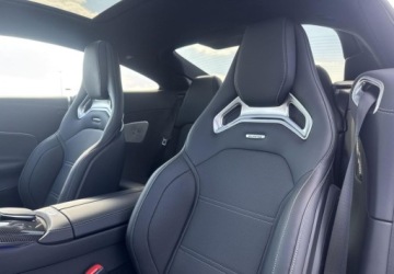 Mercedes AMG GT C190 Coupe 4d Facelifting 4.0 63 585KM 2025 Mercedes-Benz AMG GT GT 63 4m Coupe Pakiet wyposazenia Premium Plus 4.0, zdjęcie 17