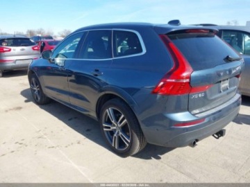 Volvo XC60 II Crossover T5 250KM 2018 Volvo XC 60 2018 r.,2,0L T5 MOMENTUM 2.0 Benzyna 250KM, zdjęcie 3