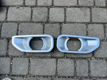 RAMKA HALOGENU OSŁONA OBRAMÓWKA PRAWA LEWA JEEP WRANGLER JL GLADIATOR