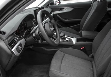 Audi A4 B9 2024 Audi A4 Limousine 2.0TFSI 150KM, S-Tronic, Dach szklany, wirtualny kokpit, zdjęcie 9