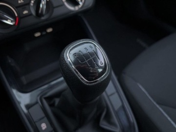 Skoda Fabia III Hatchback Facelifting 1.0 TSI 110KM 2021 Skoda Fabia 1.0TSI 110KM Active SalonPL Led Bluetooth Clima FV23 Benzyna, zdjęcie 22