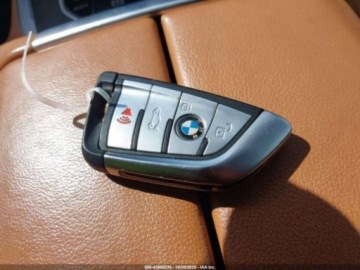 BMW X5 G05 2022 BMW X5 2022 BMW X5 xDrive40i Sports Activity Vehicle 3.0 Benzyna 335KM, zdjęcie 14