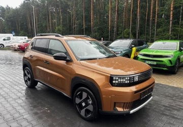 Fiat 2025 Fiat Grande Panda 1.2 Hybrid Automat La Prima Metalik 1.2 Hybryda, zdjęcie 2