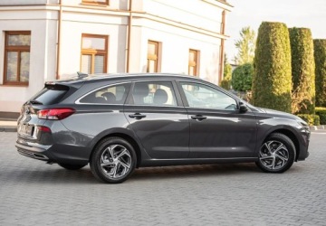 Hyundai i30 III Wagon Facelifting 1.5 T-GDI 48V 160KM 2024 Hyundai i30 1.5T-GDI 160KM Ledy Navi Camera Automat Vat 23 Jak NOWY, zdjęcie 13