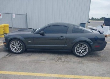 Ford Mustang V 2008 Ford Mustang 2008, 4.6L, GT, od ubezpieczalni, zdjęcie 4