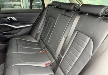 BMW Seria 3 G20-G21 Touring 2.0 320d 190KM 2022 BMW Seria 3 320d xDrive Luxury Line Hak Display Key Panorama Webasto 2.0, zdjęcie 25
