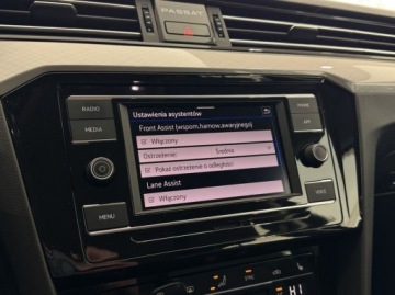 Volkswagen Passat B8 Variant Facelifting 2.0 TDI SCR 150KM 2023 Volkswagen Passat Business ACC LED Hak CarPlayAndroid Auto Podgrzewan, zdjęcie 32