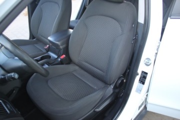 Hyundai ix35 SUV 1.7 CRDi 115KM 2011 Hyundai ix35 Hyundai ix35 Stan BDB Rej.PL Wazne oplaty 1.7 Diesel 116KM, zdjęcie 15