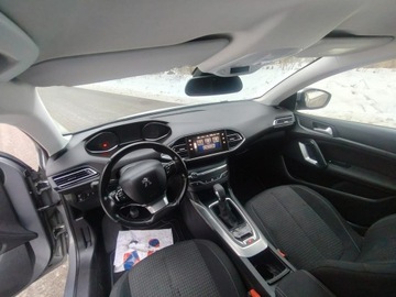 Peugeot 308 II Hatchback 5d 1.2 PureTech 130KM 2017 Peugeot 308 T9 1.2 Benzyna 131KM, zdjęcie 27