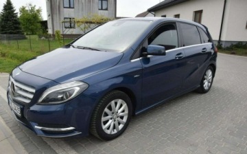Mercedes Klasa B W246 Sports Tourer 180 BlueEFFICIENCY 122KM 2012 Mercedes-Benz Klasa B 1.6B Led Navi Kamera 2 KPL KOL 135 Tys KM Sprowadzony, zdjęcie 5