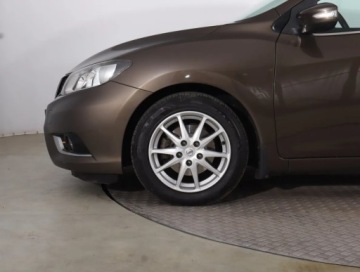 Nissan Pulsar 1.2 DIG-T 115KM 2015 Nissan Pulsar 1.2 DIG-T, Salon Polska, Serwis ASO, zdjęcie 13
