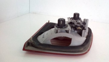 Левый задний фонарь Mercedes W210