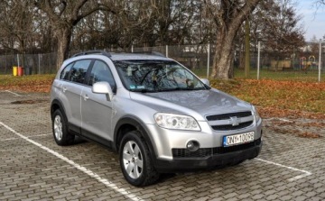 Chevrolet Captiva I 2.0D 150KM 2007 Chevrolet Captiva 2,0VDCI (150KM) 4x4 Bezwypadkowy 2.0 Diesel 150KM, zdjęcie 5